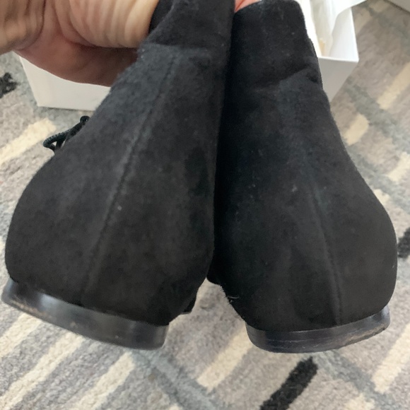 Balenciaga Point-toe lace-up suede ankle boots - Picture 6 of 9